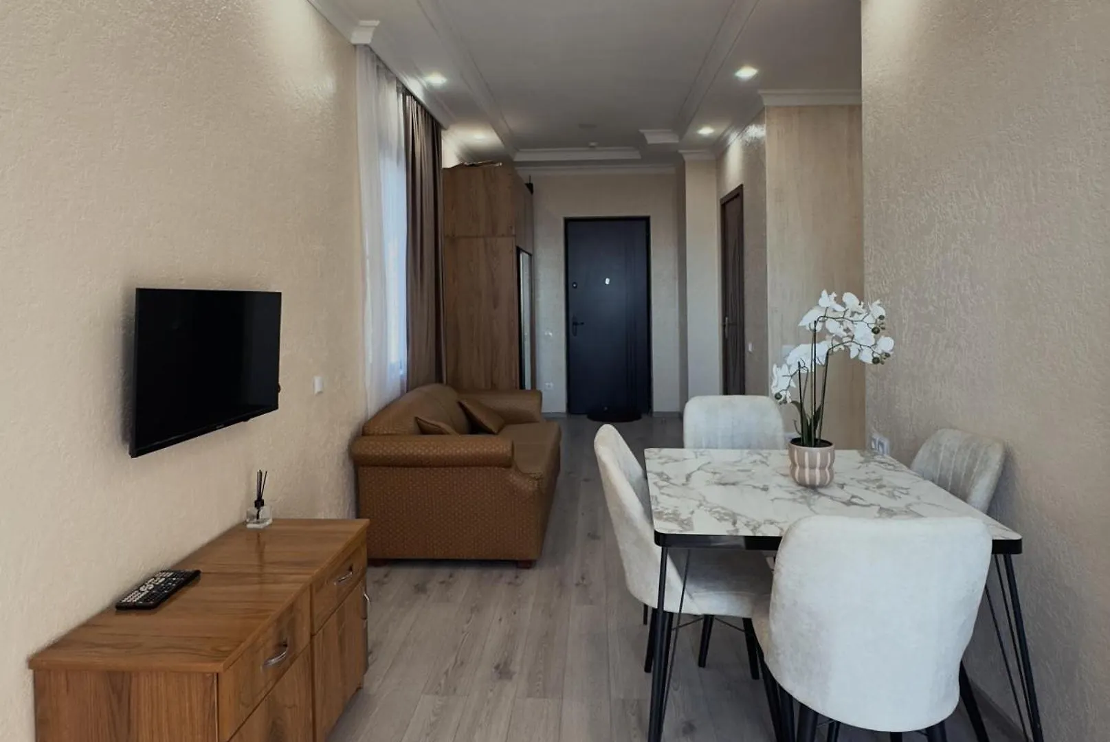 Almare - By Continental Aparthotel Batumi